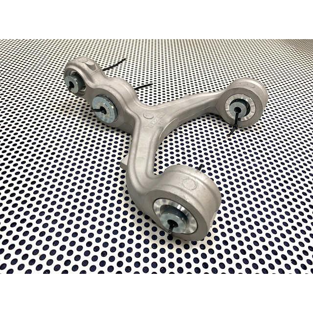 フロントアームセット FD3S用 F2 フロントアームセット FD3S用 F2 フロントアームセット FD3S用