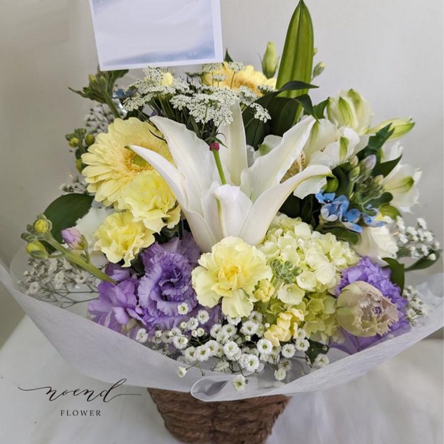 クール便でお届け お盆 お供え 花 ユリ入りお任せ生花アレンジメントM