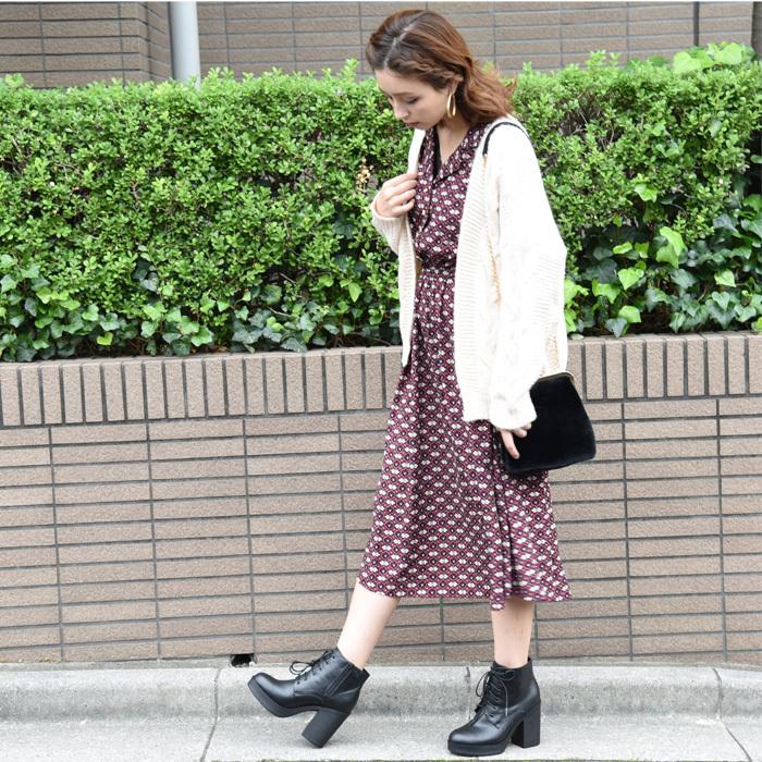 デシン小紋柄開襟ワンピース 開襟ワンピース レディース かわいい トレンド 長袖 洋服 秋服 ボリューム袖 オシャレ ブラック キャメル ワイン 流行 114n Nofallsango 通販 Yahoo ショッピング