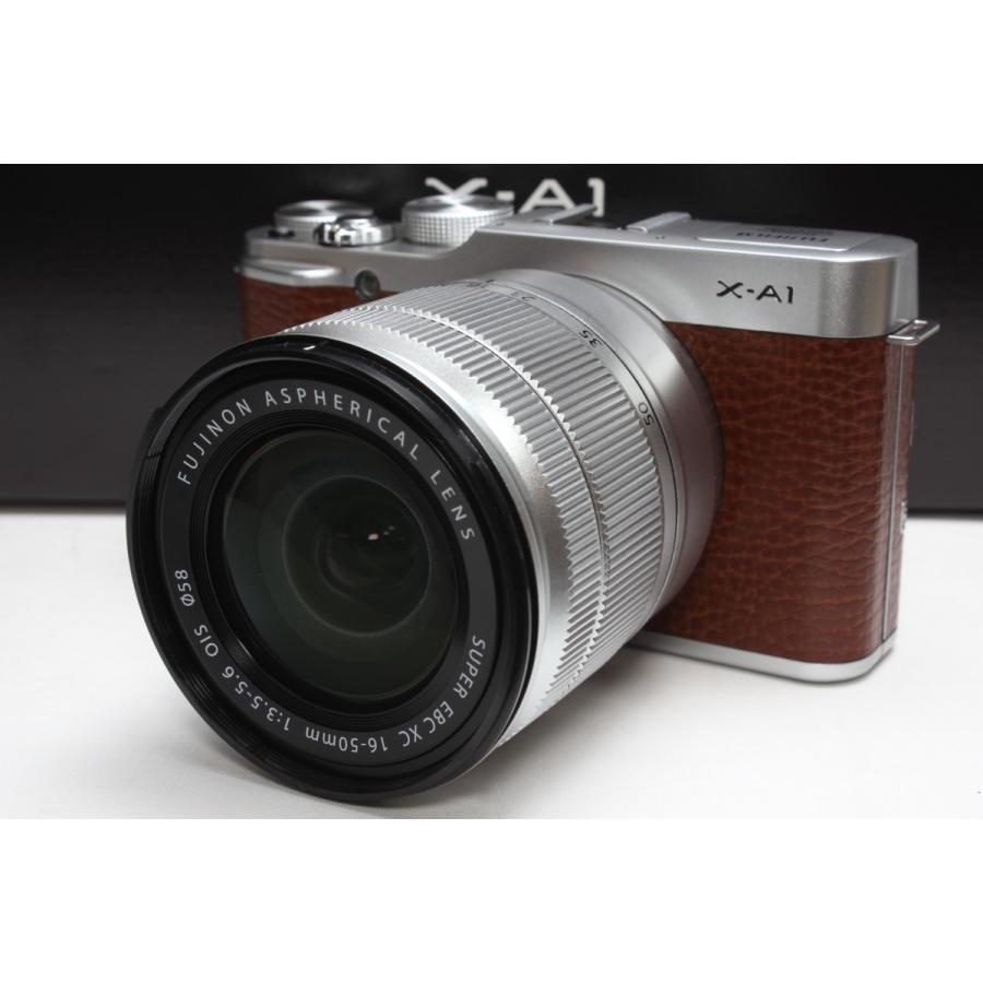 ミラーレス一眼 FUJIFILM 富士フイルム X-A1 レンズキット ブラウン 
