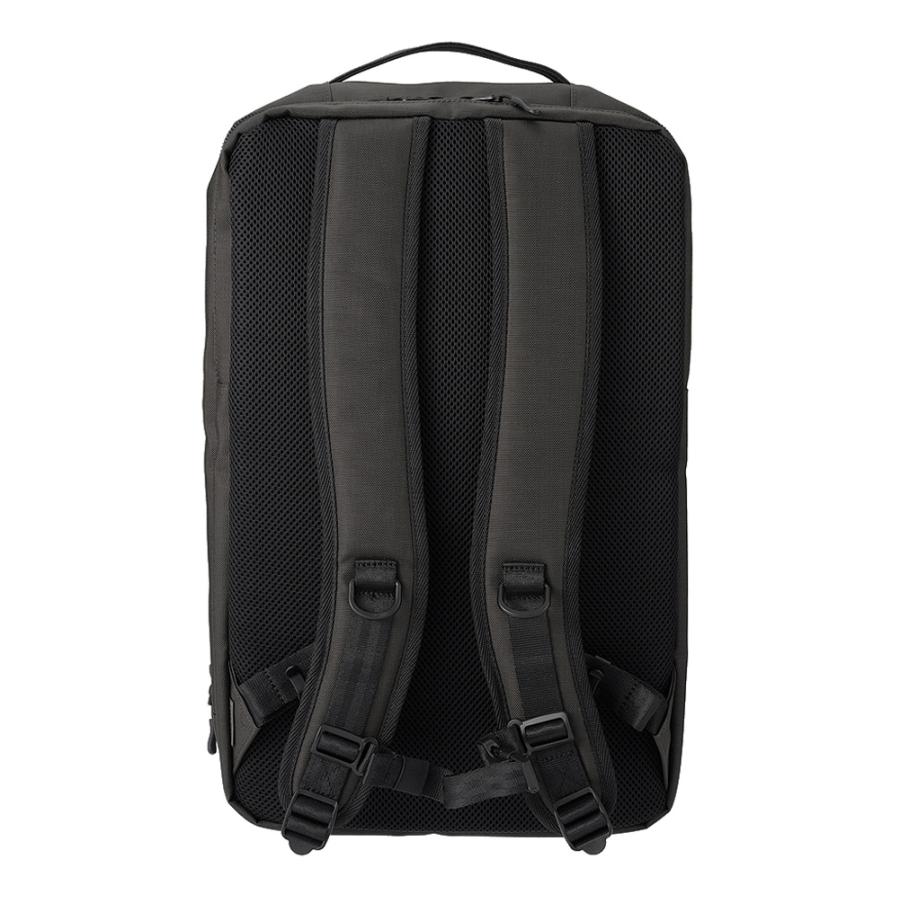 Neu interesse（ノイインテレッセ） バックパック L ゲハイムニス