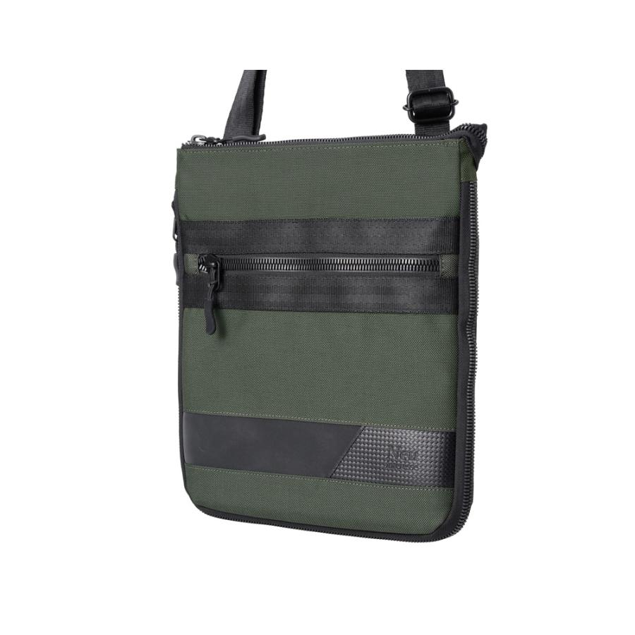 Neu interesse（ノイインテレッセ） 縦型 ショルダーバッグ