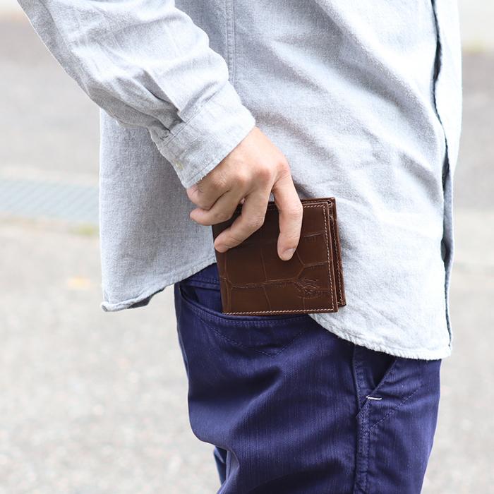 IL BISONTE（イルビゾンテ） 財布 クロコエンボスドレザー二つ折り財布