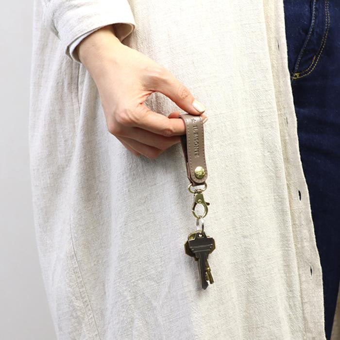 イルビゾンテ キーホルダー ロゴストラップキーホルダー 商品番号 Il Bisonte 送料無料 ギフトラッピング無料 Ilb イルビゾンテ正規取扱店ノワ 通販 Yahoo ショッピング
