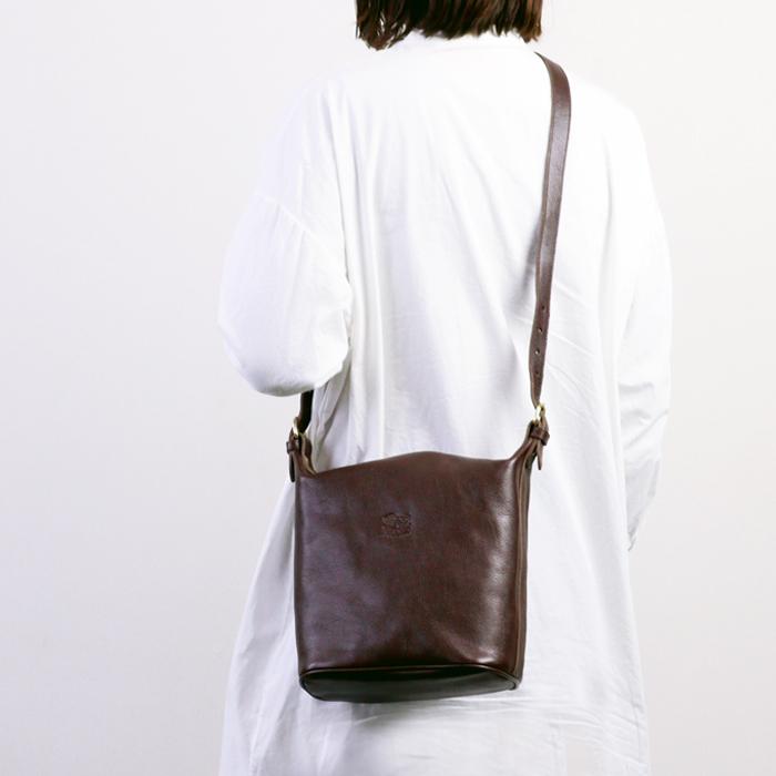 イルビゾンテ バッグ ショルダーバッグ レザーバケツショルダーバッグ(M) 54_1_ 5442300111 IL BISONTE bagの画像