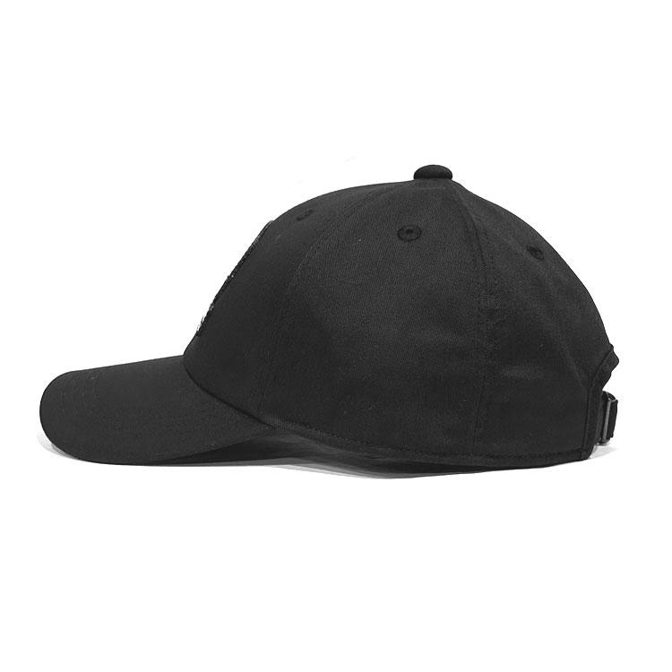 WHITE MOUNTAINEERING（ホワイトマウンテニアリング） BASEBALL CAP
