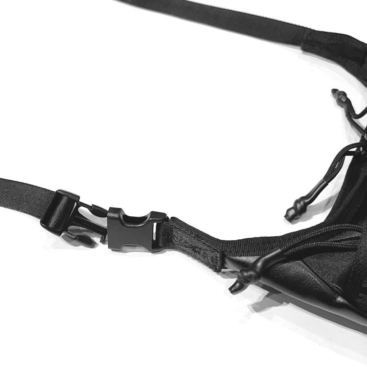 WHITE MOUNTAINEERING（ホワイトマウンテニアリング） WM × BRIEFING