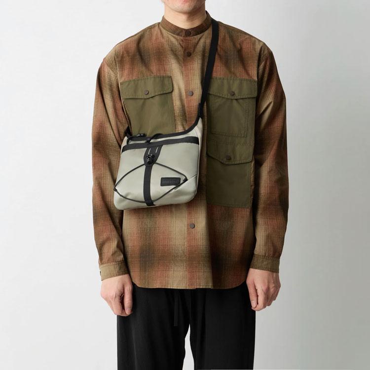 WHITE MOUNTAINEERING（ホワイトマウンテニアリング） WM × BRIEFING