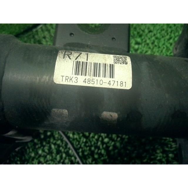 プリウス DAA-ZVW30 右FストラットASSY 48510-47181 48510-80543 