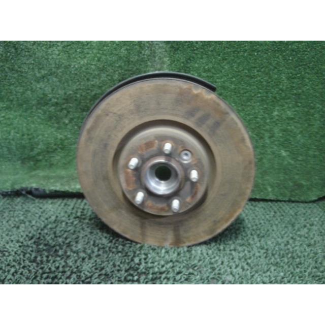 ボルボ V40 40シリーズ DBA-MB5204T 右FナックルハブASSY : nomo10 