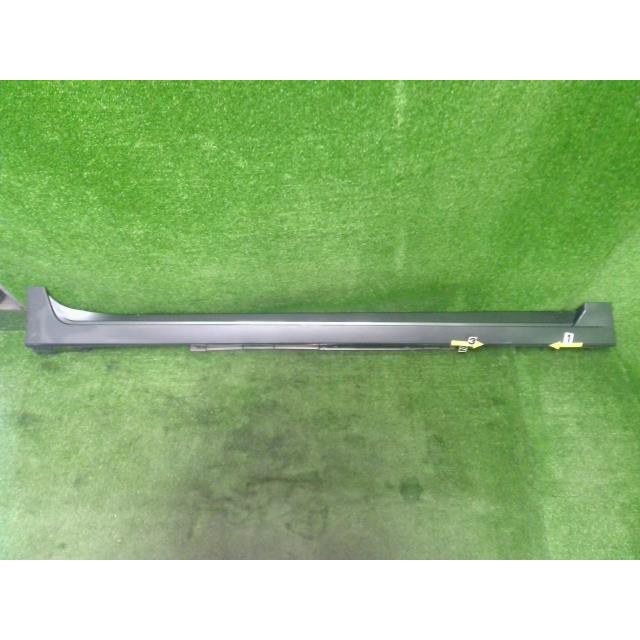 レクサス（LEXUS） CT DAA-ZWA10 右サイドステップ 1H9 75850-76010-B1 