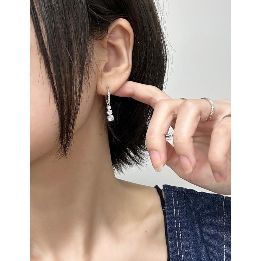 SWAROVSKI（スワロフスキー） ショッパー付き ピアス レディース 両耳