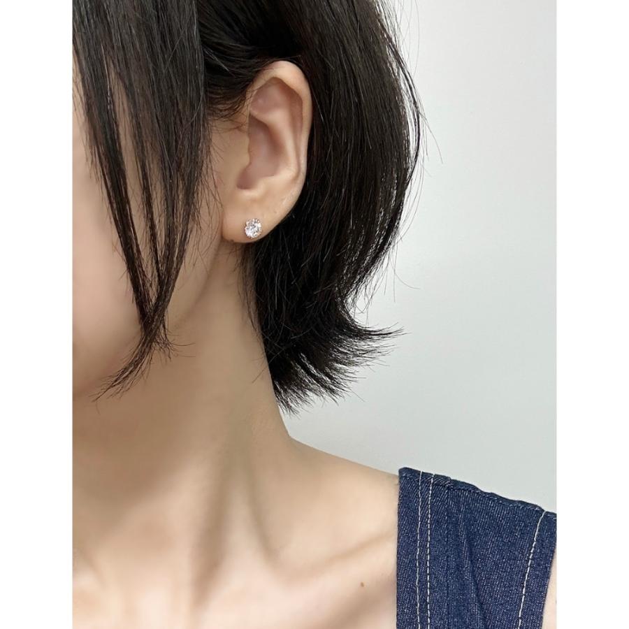 【新品未使用】SWAROVSKI パール ピアス 箱付き SWAROVSKI（スワロフスキー） ラッピング済 ギフトセット ピアス