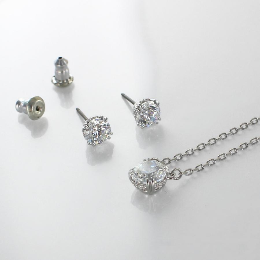 SWAROVSKI（スワロフスキー） ラッピング済 ギフトセット ネックレス