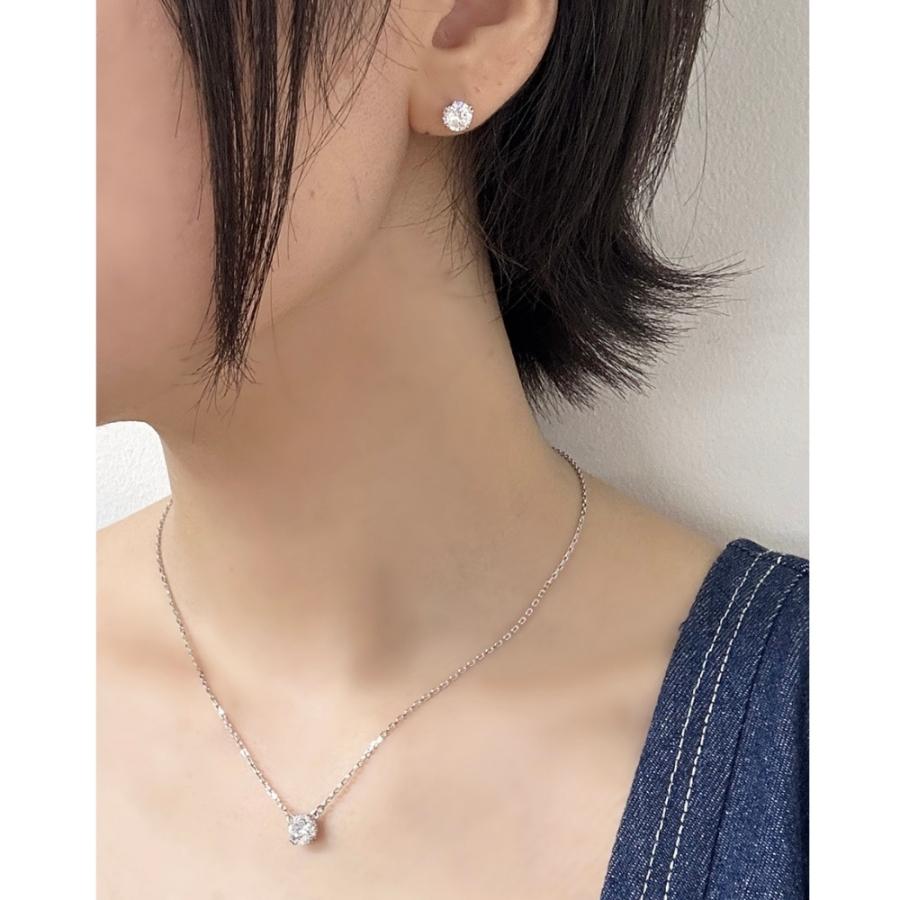 SWAROVSKI（スワロフスキー） ショッパー付き ネックレス ＆ ピアス 2