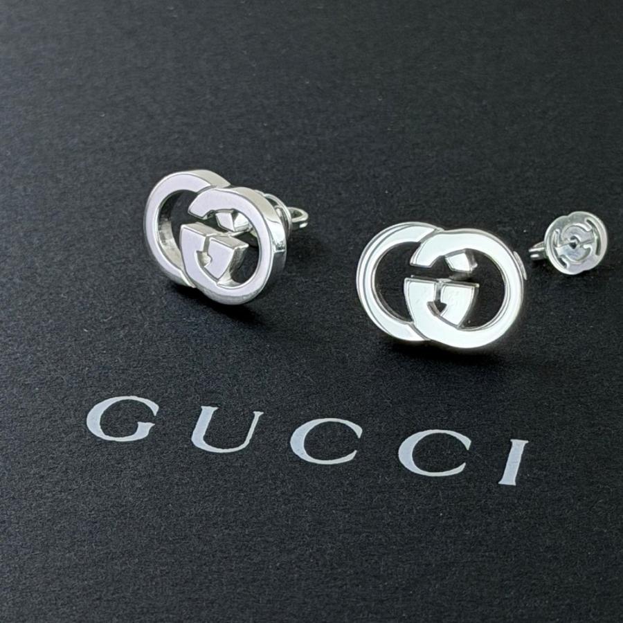 GUCCI ロゴ入りシルバーピアス GUCCI（グッチ） ラッピング済 ギフトセット ピアス レディース メンズ