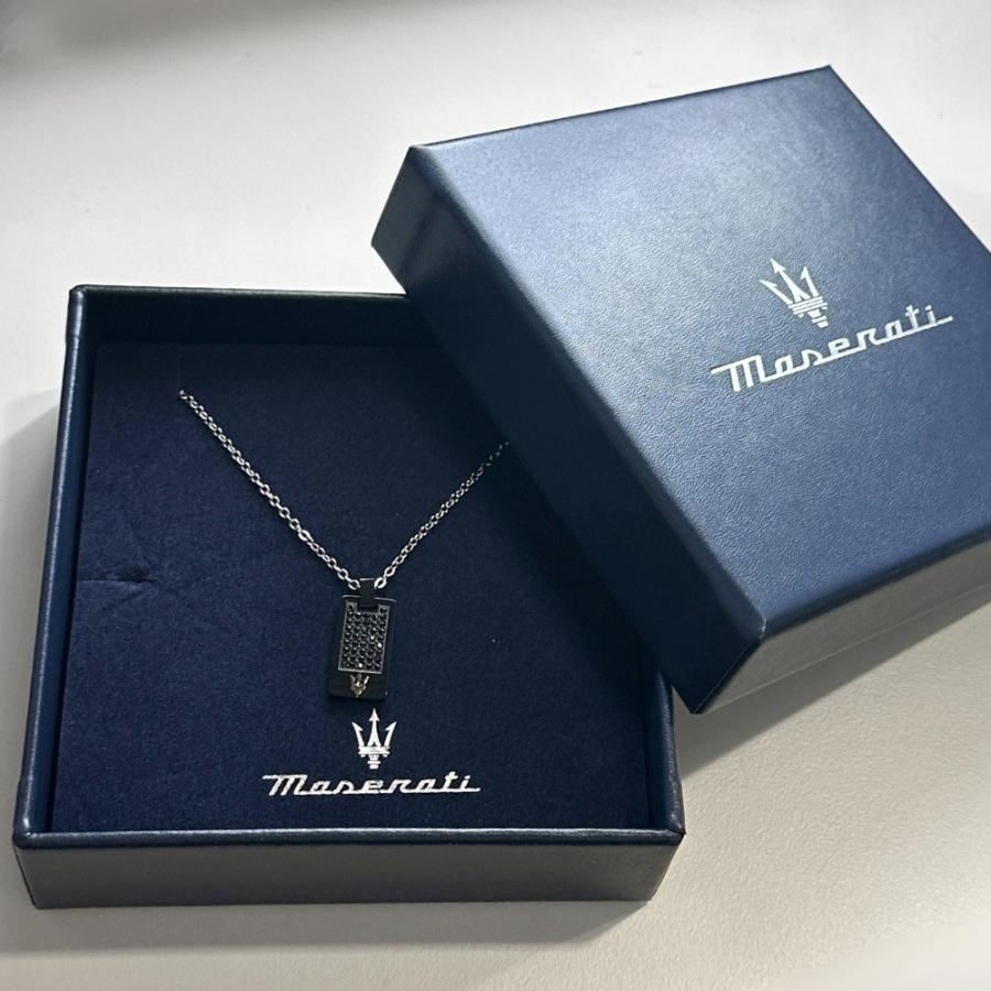 ヒ*ル様 【オークションにします！】Maserati アクセサリーセット Maserati（マセラティ） 正規品 ショッパー付き ペアネックレス