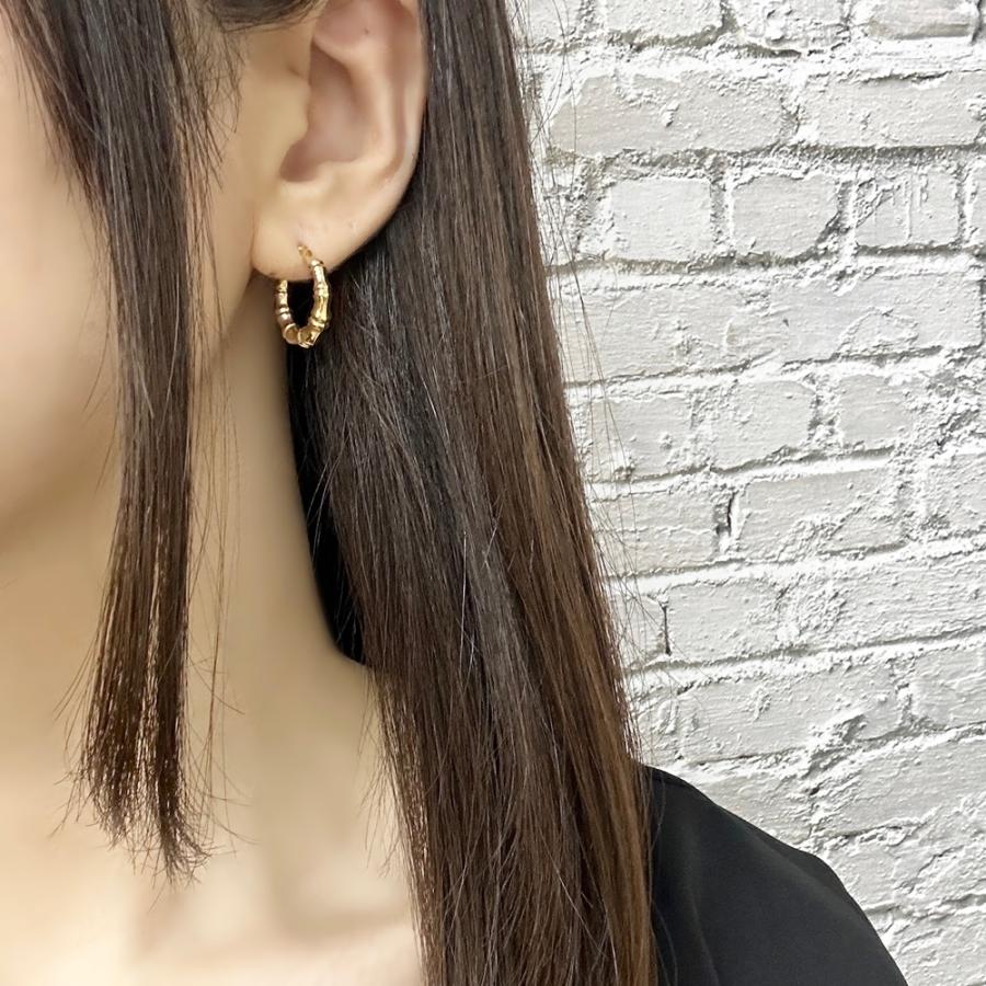 18金 ピアス ウノアエレ 正規品 ショッパー付き イタリア製 K18 18K ゴールド 金 誕生日 爆買 成人 卒業 入学の画像