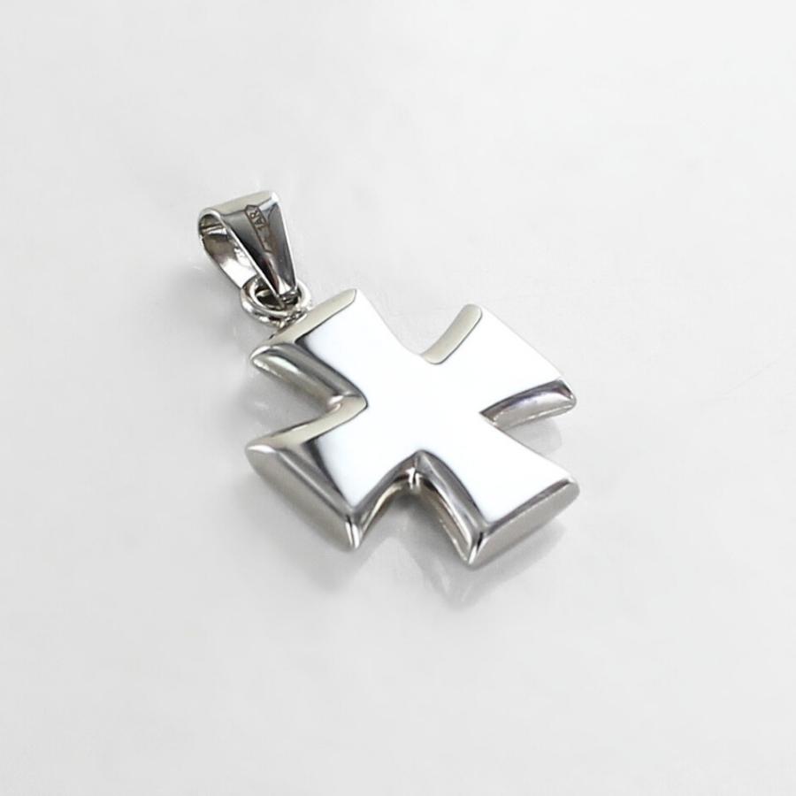 UNOAERRE（ウノアエレ） 18金 ホワイトゴールド クロス ネックレス