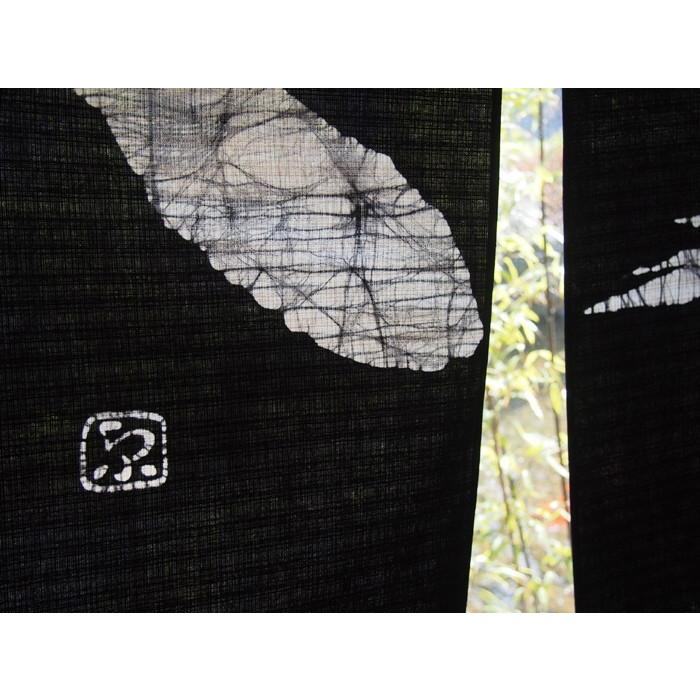 本ろうけつ染 円のれん 墨黒 : のれんの京都しょうび苑 - 通販 本ろうけつ染 円のれん 墨黒 : のれんの京都しょうび苑 - 通販