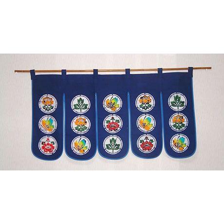 本ろうけつ染　手差しのれん 丸に蝶（45ｃｍ丈） | 