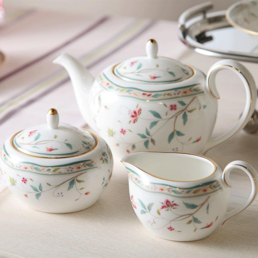 ノリタケ 花更紗 ティーポット(小) ( ギフトボックス入り ノリタケ 花更紗 ティーポット(小) ( ギフトボックス入り