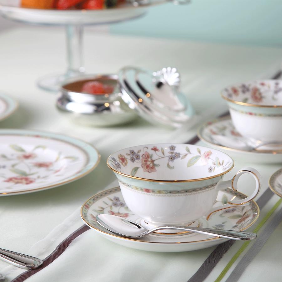 ノリタケ プリムローズ カップ＆ソーサーペア ( ギフトボックス入り