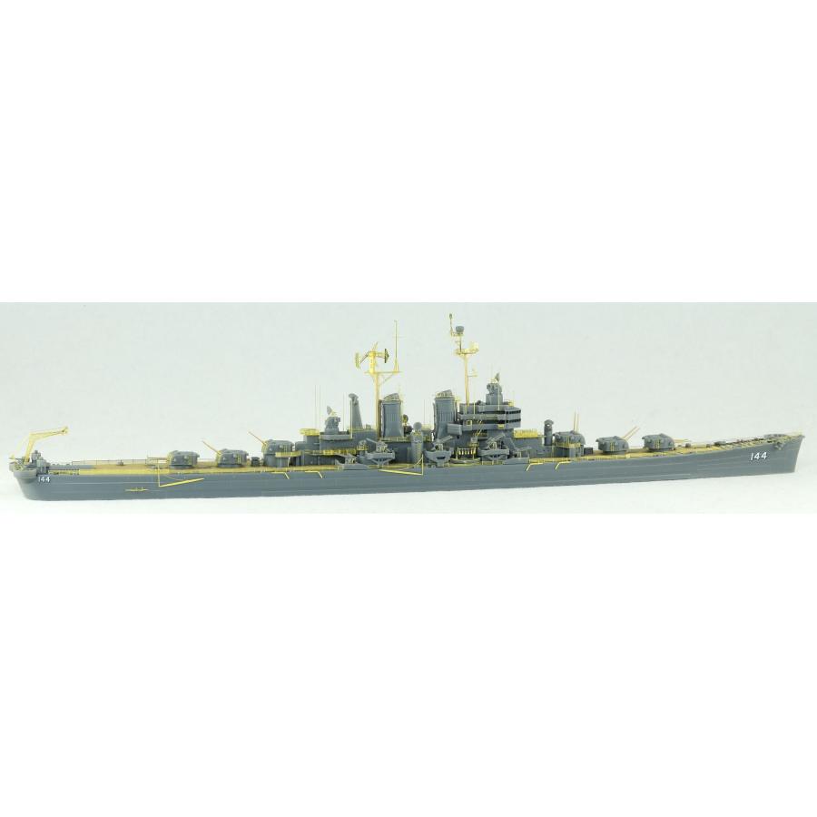 VEEE57015 1/700 米海軍 軽巡洋艦 USS ウースター CL-144 デラックス版