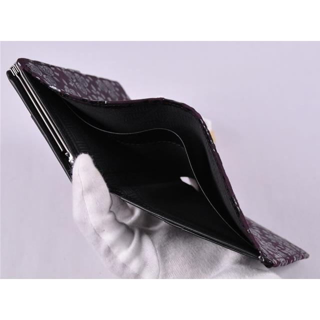 未使用級 印傳屋 印伝屋 折り財布 ブラックローズ ガマ口 ブラック 印傳屋（INDEN-YA） 印伝 財布 二つ折り 印伝屋 がま口紫地黒漆 ローズ