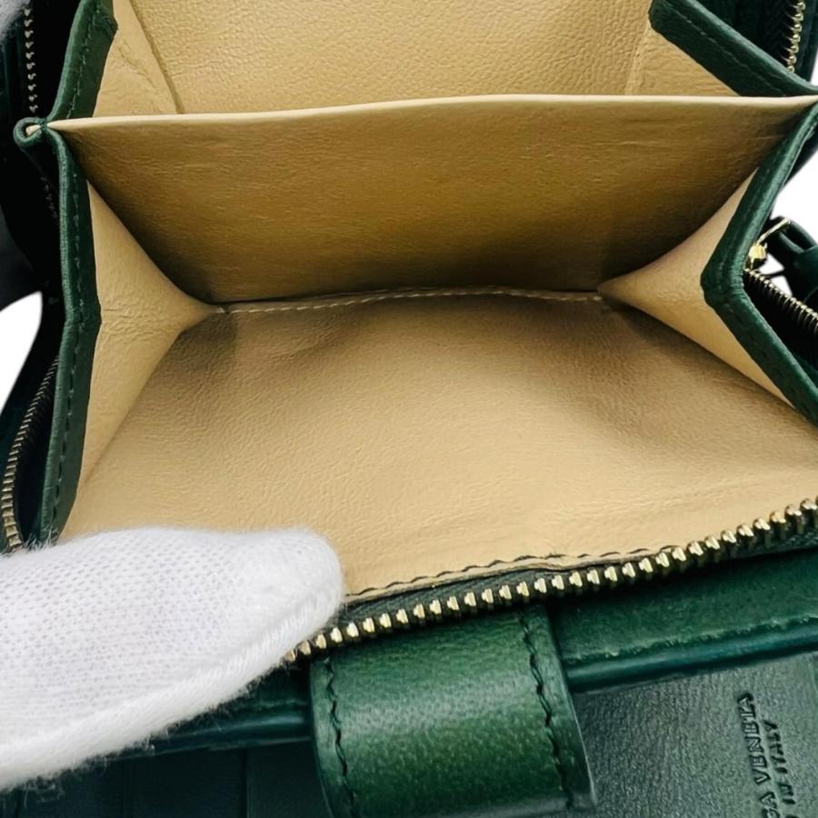 ボッテガヴェネタ BOTTEGA VENETA イントレチャート 財布 二つ折り