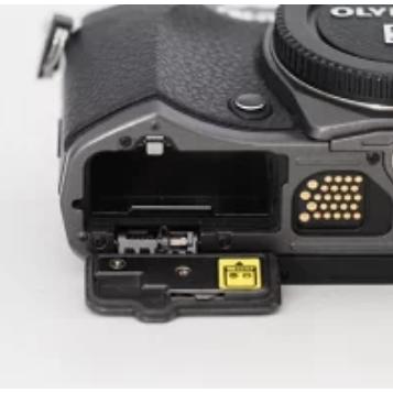 オリンパス（OLYMPUS） ミラーレス一眼 OM-D E-M5 MarkII Limited