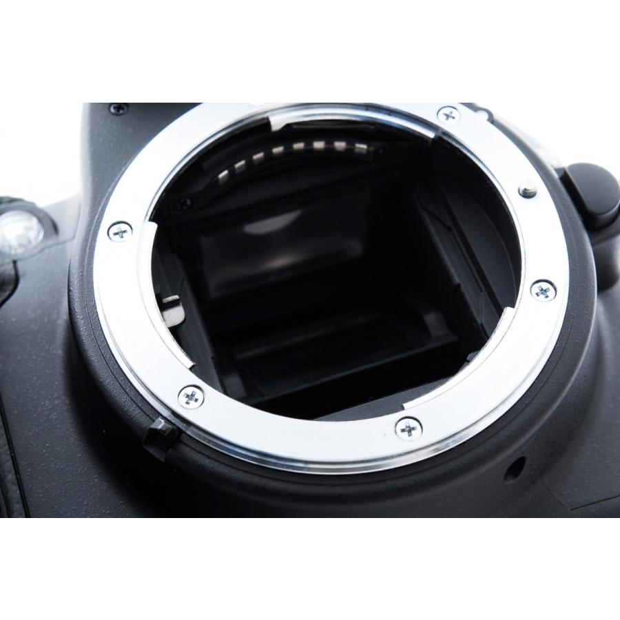 ニコン（Nikon） Nikon D5000 標準&望遠ダブルズームキット 美品 新品