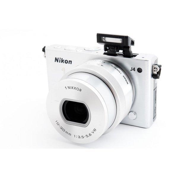 ニコン Nikon J4 シルバー レンズキット Wi-Fi内蔵 人気メーカー・ブランド SDカード付き 美品 lt;プレゼント包装承りますgt; ラッピング不可 タッチパネル機能