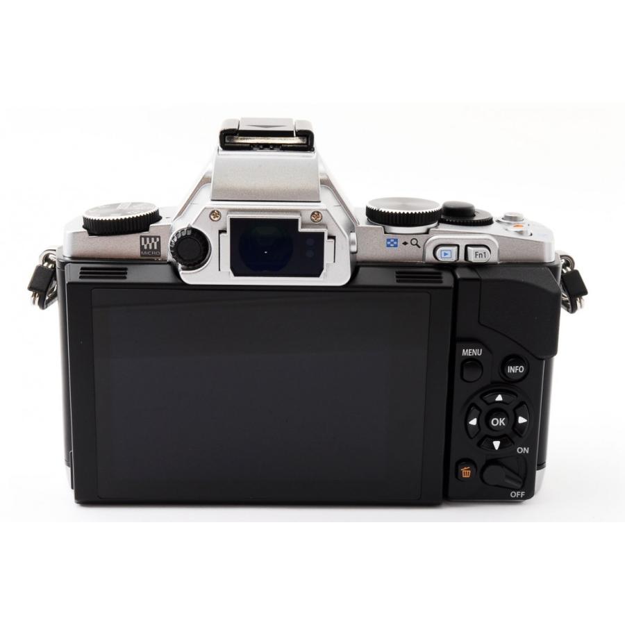 オリンパス（OLYMPUS） OLYMPUS OM-D E-M5 シルバー レンズキット 美品
