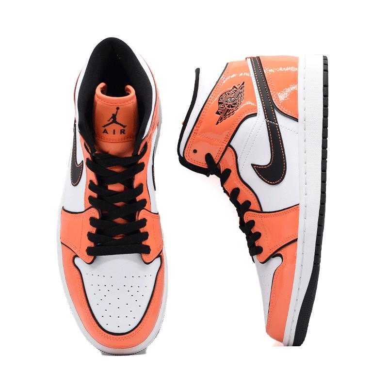 海外限定 NIKE ナイキ AIR JORDAN 1 MID SE TURF ORANGE エア 