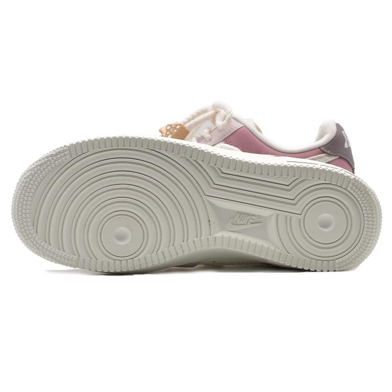 NIKE ナイキ WOMEN'S AIR FORCE 1 LOW " MUSHROOM " レディース エアフォース ワン ロー 可愛い かわいい 履きやすい おしゃれ ホワイト パープル IB8874-111