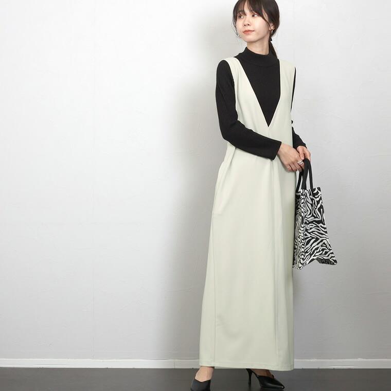 半額以下　新品未使用　キレイめサロペット サロペット オーバーオール キレイ目シルエットで大人見せ。ハイ