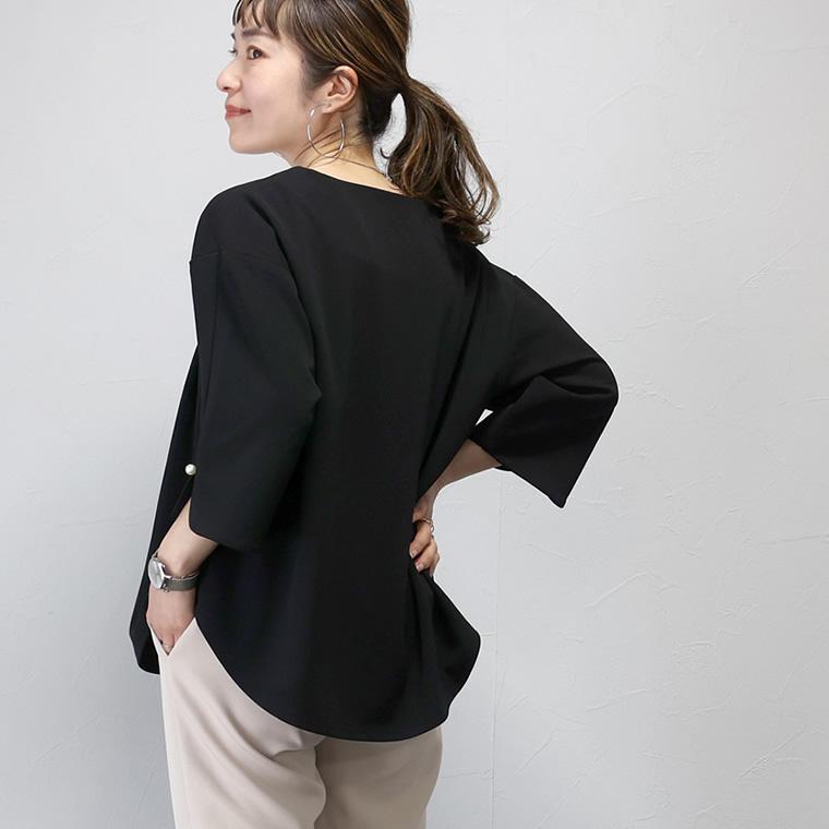 Aletta vita ブラウス パール 袖スリット ボートネック きれいめ Aletta vita ブラウス パール 袖スリット ボートネック きれいめ
