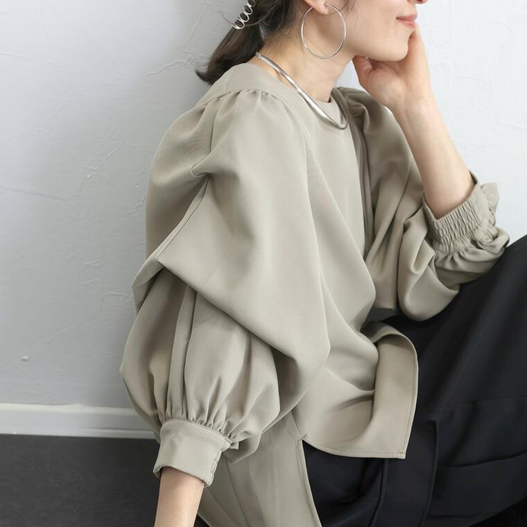 Aletta vita ブラウス ボリューム袖 立体 デザインスリーブ 長袖 Aletta vita ブラウス ボリューム袖 立体 デザインスリーブ 長袖