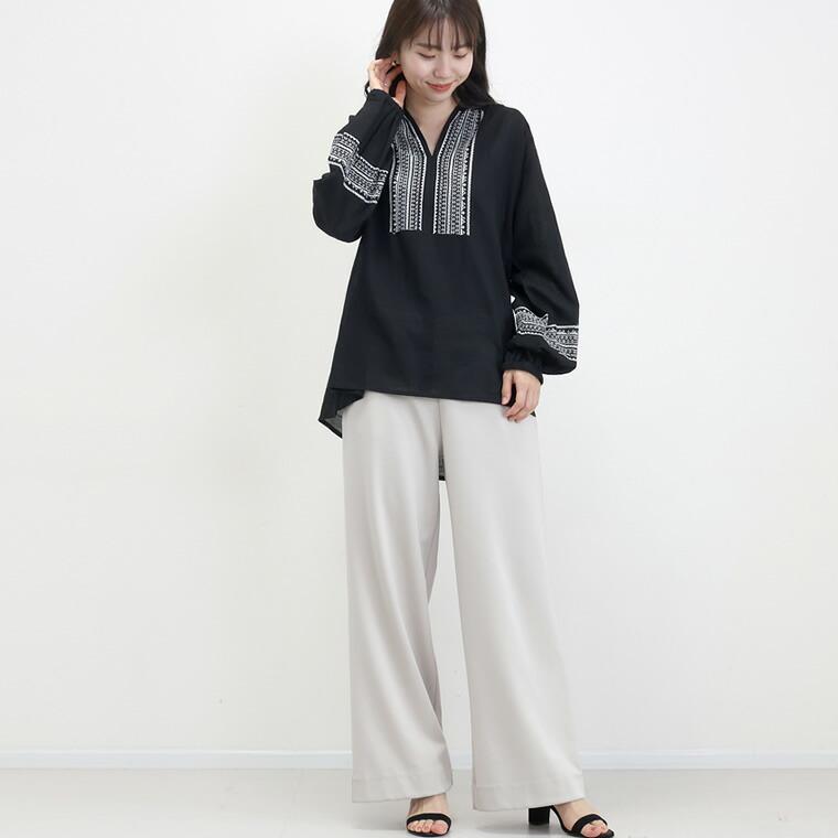 Aletta vita ブラウス 刺繍 スキッパー チュニック ボリューム袖 Aletta vita ブラウス 刺繍 スキッパー チュニック ボリューム袖
