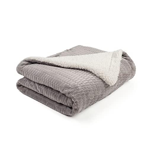 【並行輸入品】 Sherry Kline Striped Faux Fur Large Throw Blanket， Cozy， Fuzzy S