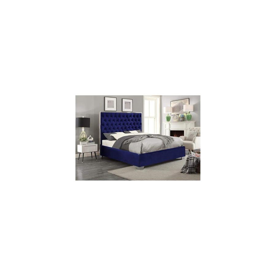 【並行輸入品】 HomeStock Velvet Upholstered Bed with Stainless Steel Frame \u0026 Tuの画像