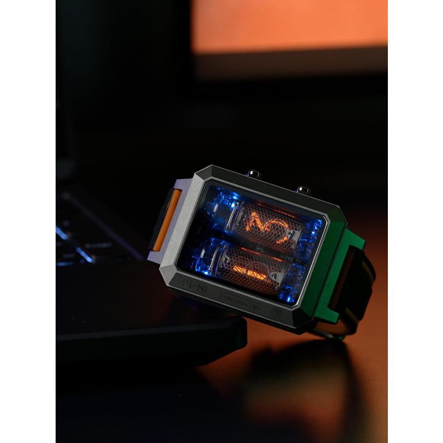【並行輸入品】 ELECOGO Nixie Tube Wrist Watch, IN16 Steampunk Style, Aluminum Cの画像