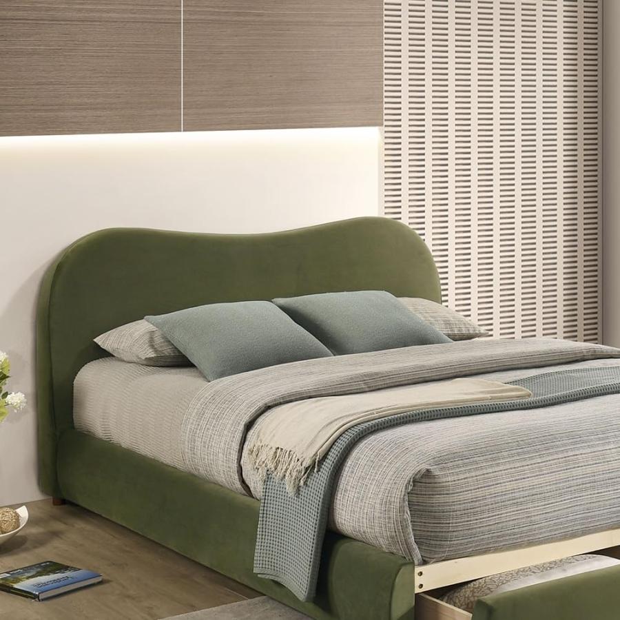 【並行輸入品】 Queen Size Olive Green upholstered Bed Frame with Curved Designの画像