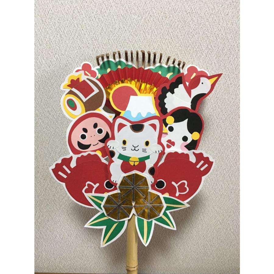 受注生産 22年もおつくりします お正月飾り 縁起物 ポップなわくわく熊手 00 113 Chocotto Shop 通販 Yahoo ショッピング