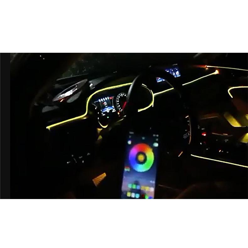 LED テープライトアンビエントライト 4個 8m 足元ライト 付き 雰囲気ライト 補助照明 マルチカラー 無限調色 無段階調光 音楽御製 サイズ調節可能