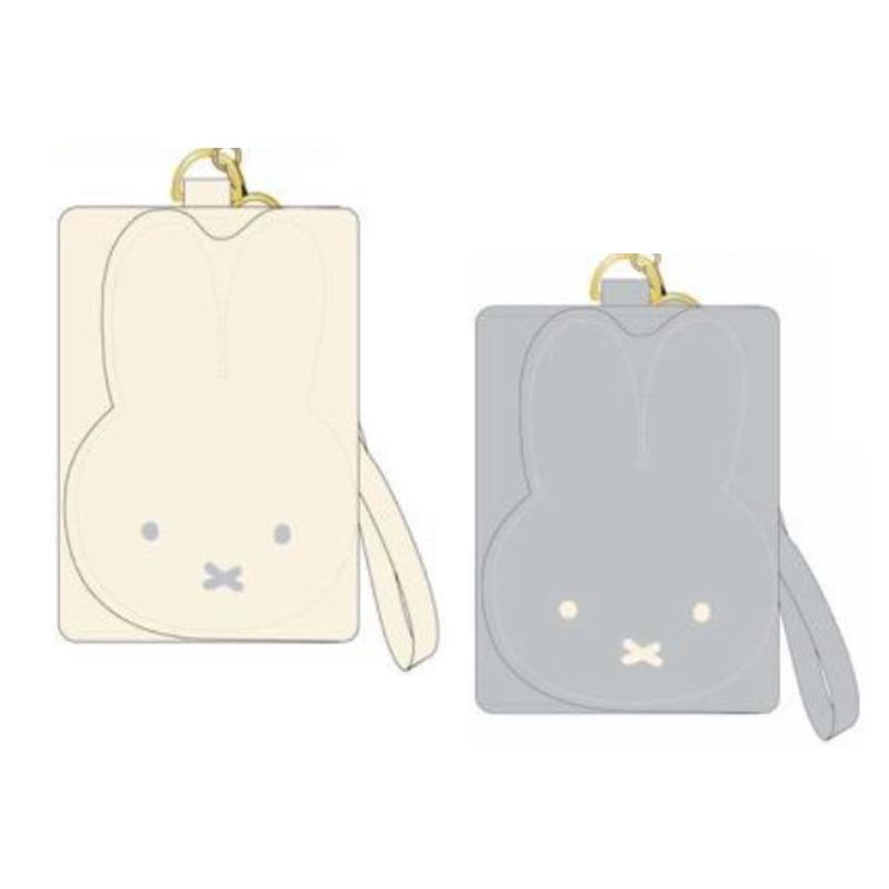 パスケース(未使用品) Miffy（ミッフィー） パスケース リール付き 定期入れ レディース