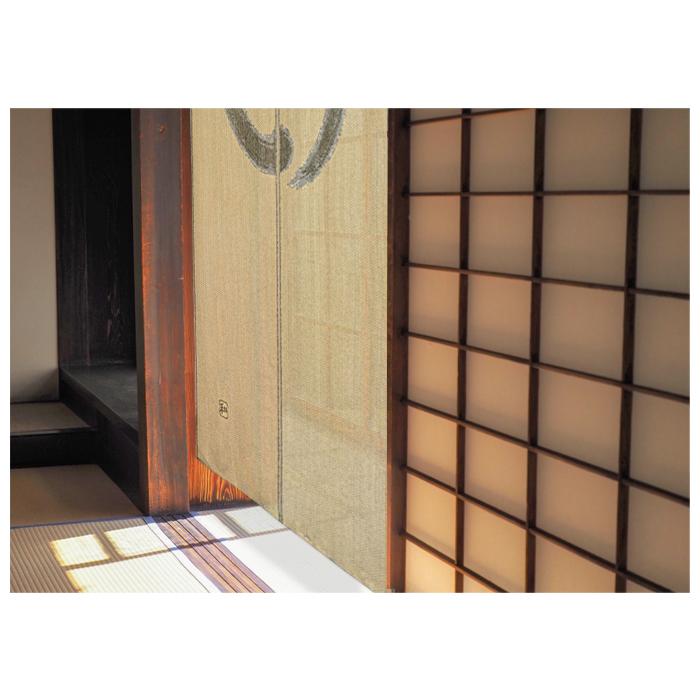 素晴らしい のれん おしゃれ 和風 風水 和モダン 水墨画 龍虎 85×150cm 日本製 黄色い風水のれん 暖簾 おしゃれ 風水 和柄 ロング丈 目隠し 日本製