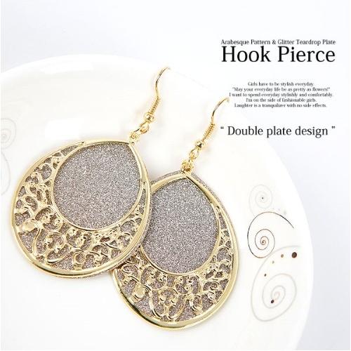 ピアス アラベスク柄 グリッター しずく型 プレート 夏 レディース 得トク2WEEKS0318 |  | 02