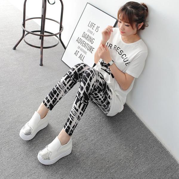 レギンス レディース 選べる 花柄 ローズ バラ ゼブラ フラワー 幾何学 総ロゴ 大人かわいい 楽ちん オシャレ 得トクセール 送料無料 オープン記念 |  | 17